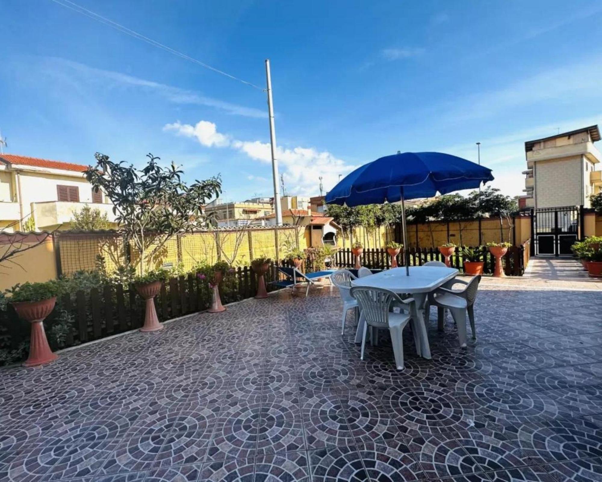 Romano House Fiumicino Luaran gambar