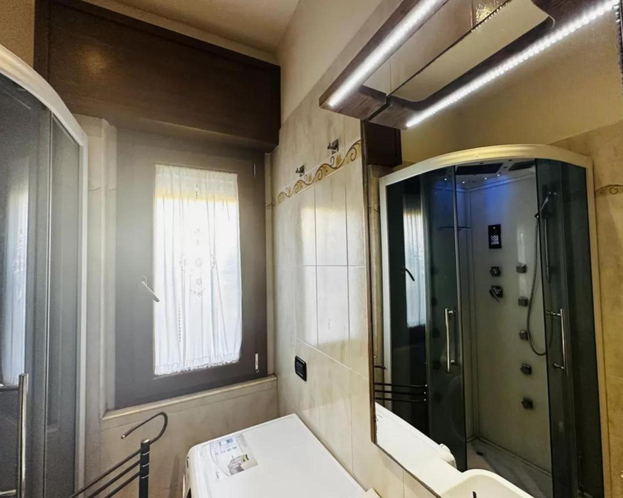 Romano House Fiumicino Luaran gambar