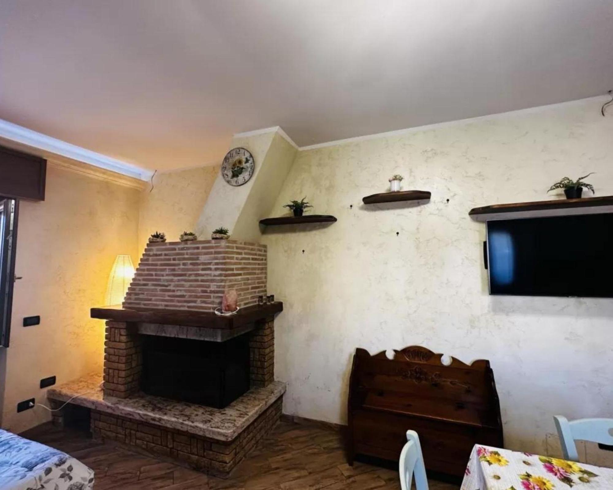 Romano House Fiumicino Luaran gambar